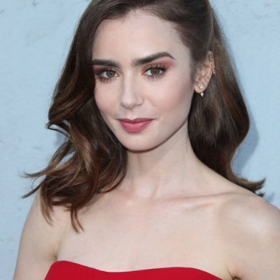 lily-collins